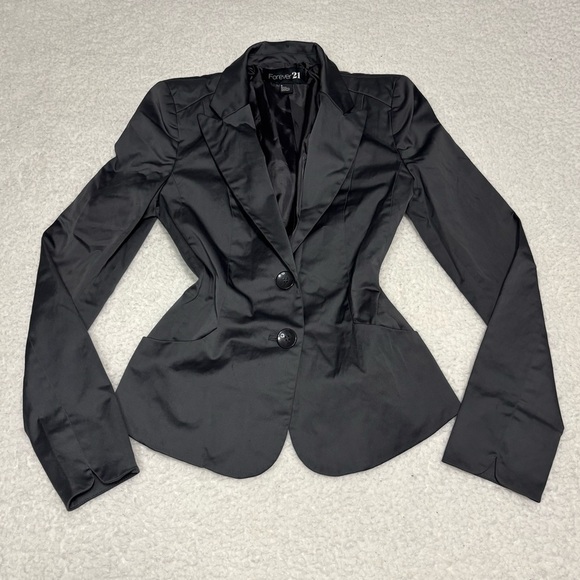 Forever 21 Jackets & Blazers - Forever 21 Women Gray Satin Double Breasted Fitted Blazer